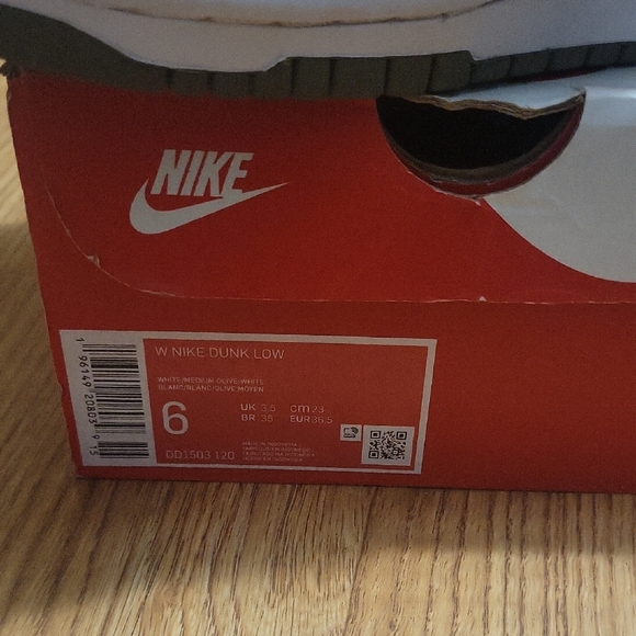 Nike Dunk Low Style Sneakers in White and Olive